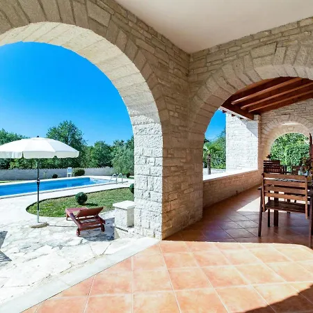 Apartman Sand-2 By Interhome Stifanići