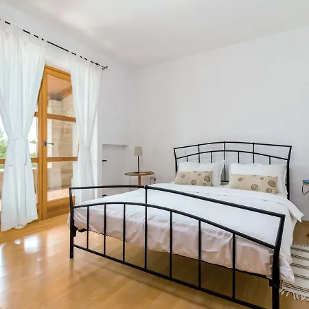 Apartment - Prc621 By Interhome *